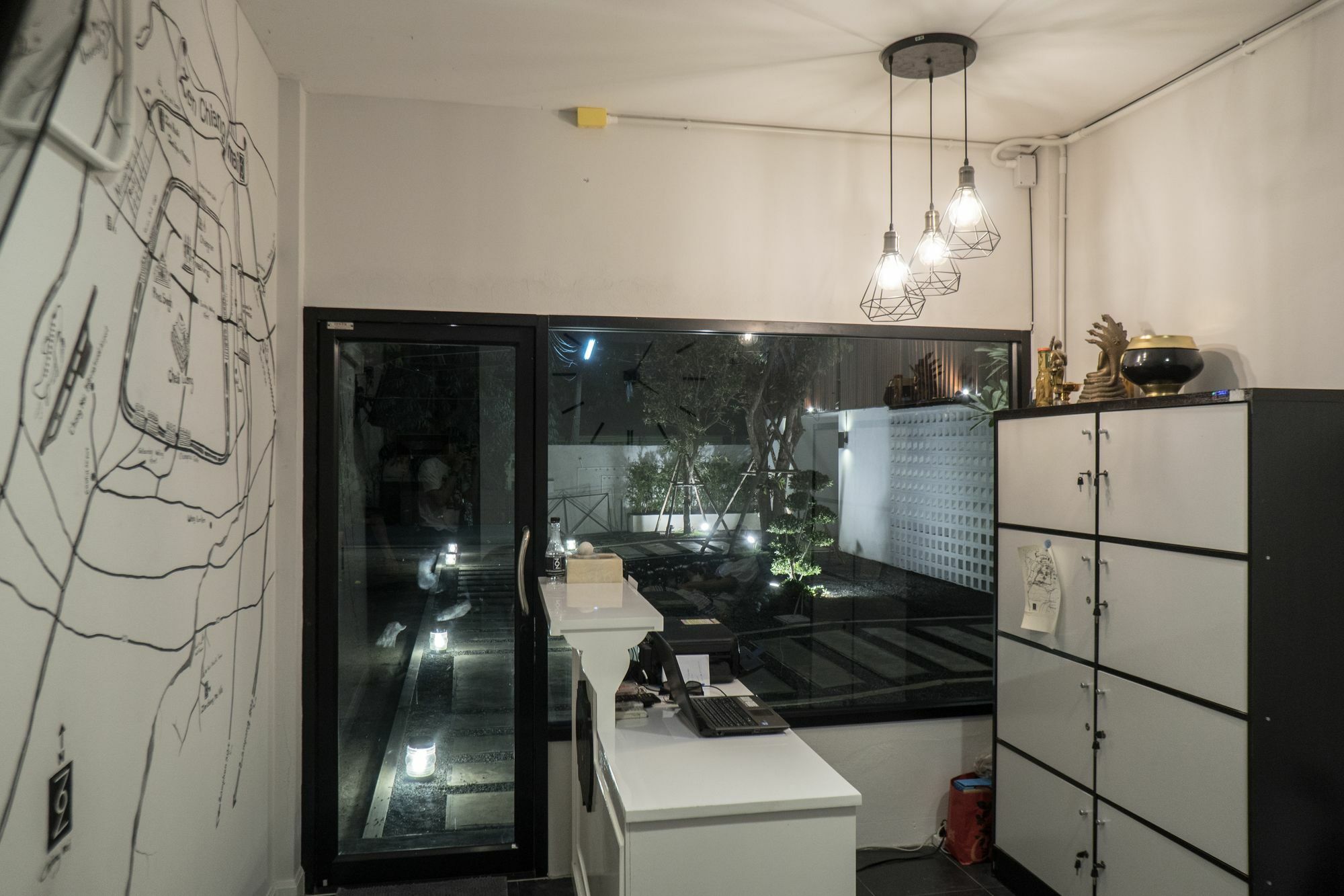 Zen Hostel Chiangmai Чиангмай Экстерьер фото