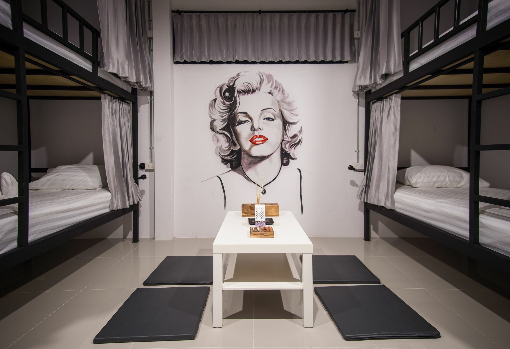 Zen Hostel Chiangmai Чиангмай Экстерьер фото